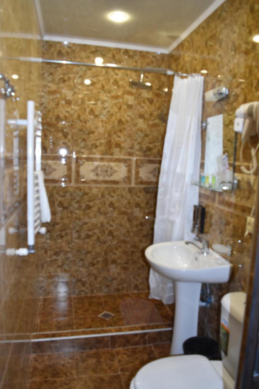 Hotel Iveria Stepancminda Zewnętrze zdjęcie