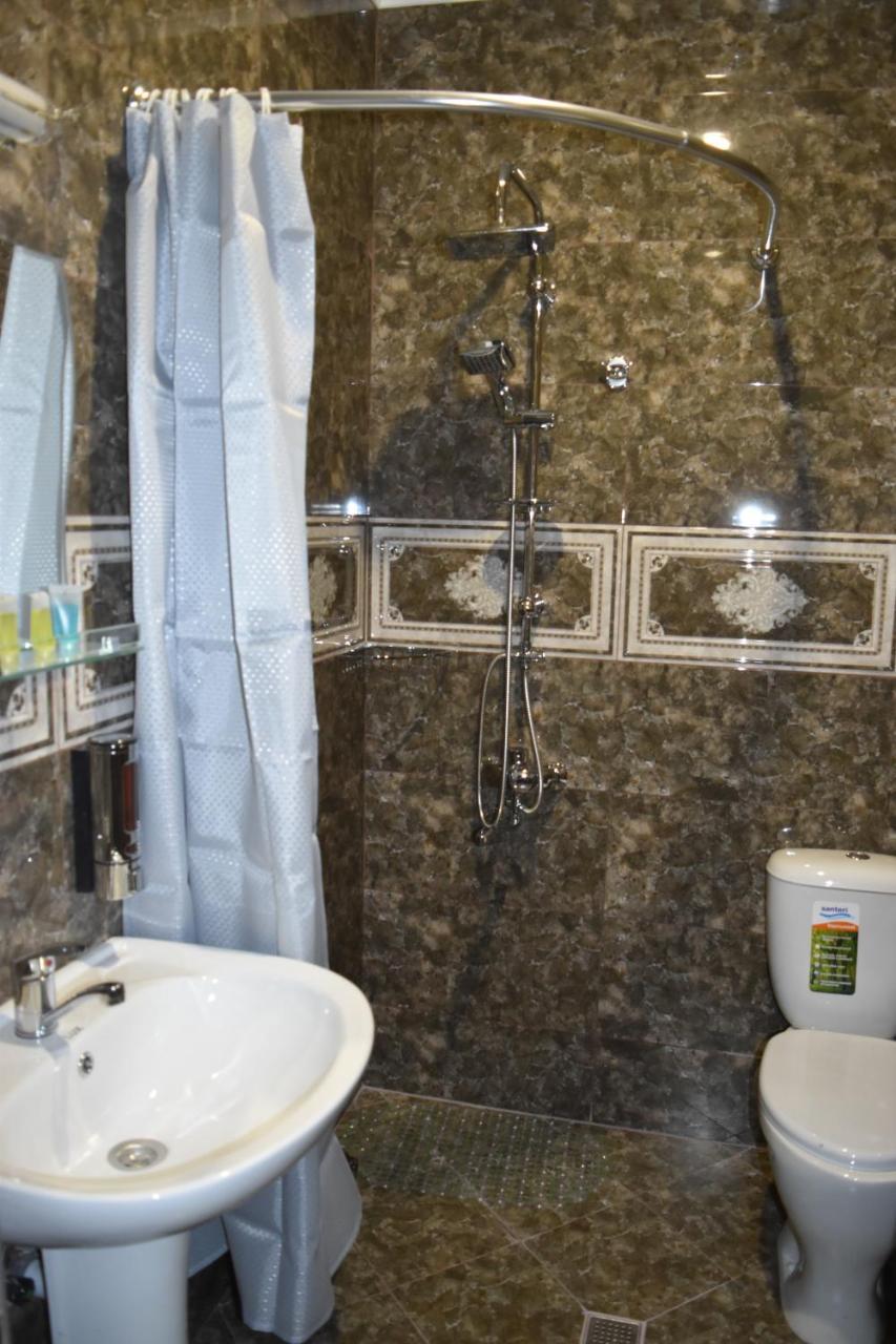 Hotel Iveria Stepancminda Zewnętrze zdjęcie