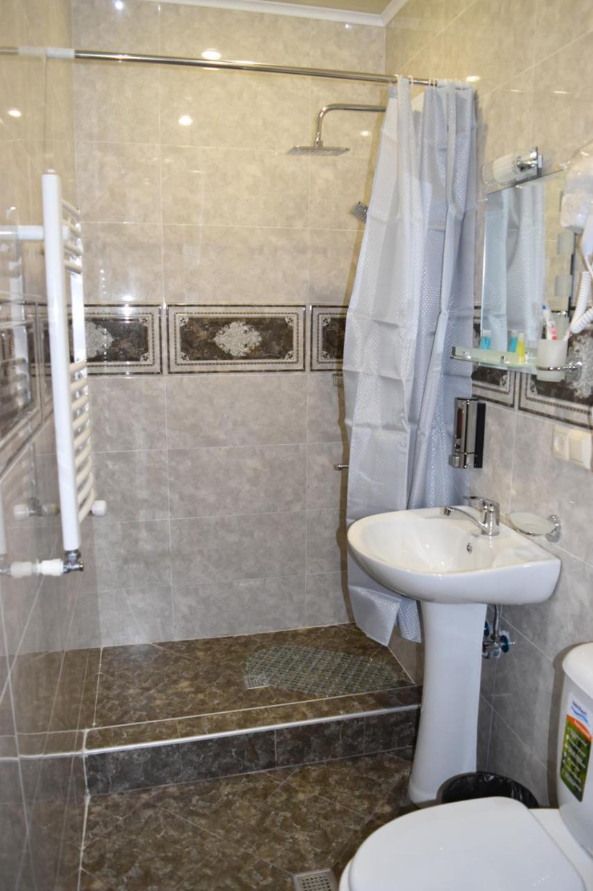 Hotel Iveria Stepancminda Zewnętrze zdjęcie