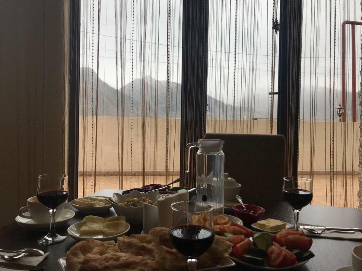 Hotel Iveria Stepancminda Zewnętrze zdjęcie