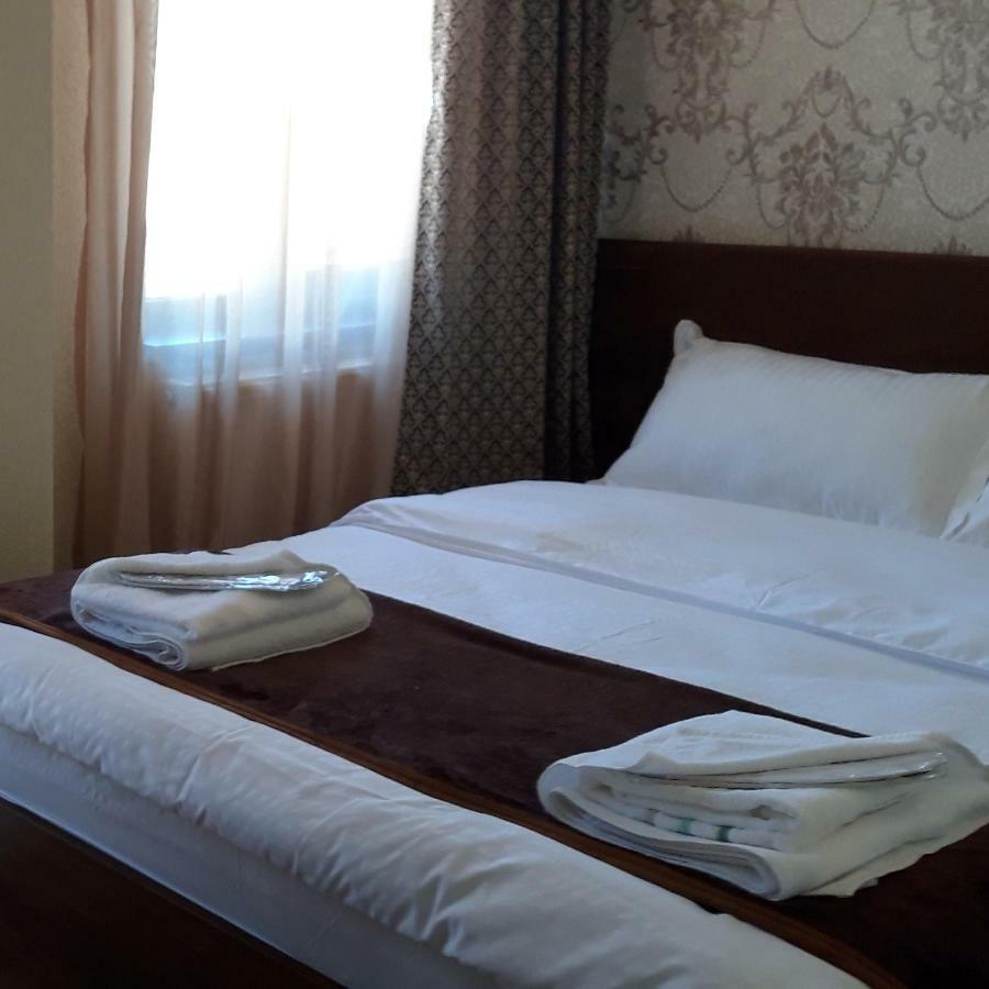 Hotel Iveria Stepancminda Zewnętrze zdjęcie